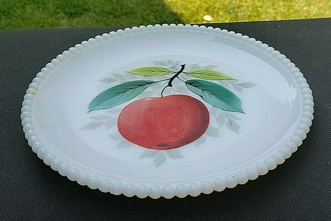 Beaded Edge Apples 7" Plate